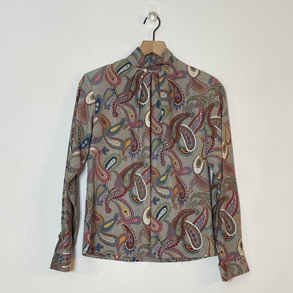 The Wyndham Collection Vintage Mock Neck Paisley Blouse Size 6 70s‎
